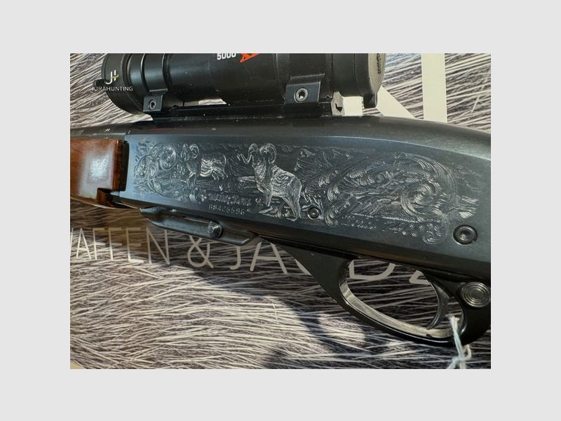 Remington 7400; .30-06Spring; Aimpoint