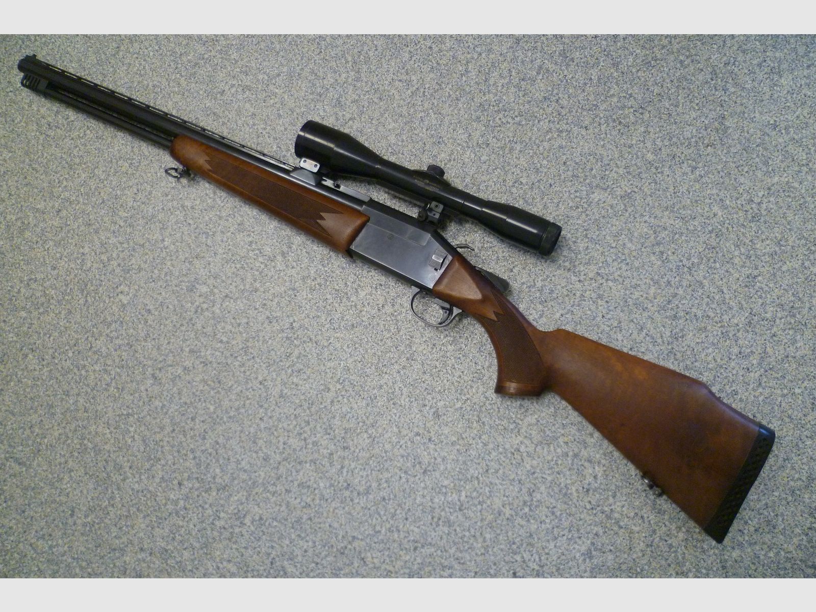 Fusil à deux coups Tikka 12/70 et .222 Rem.