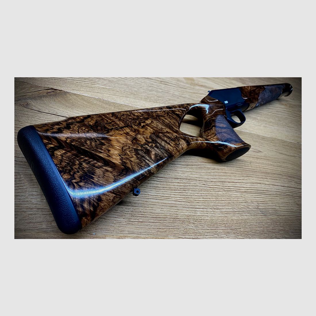 Blaser R8 Success Schäftung / Holzklasse 10 / Super Finish / TRAUMSCHÄFTUNG DER EXTRAKLASSE