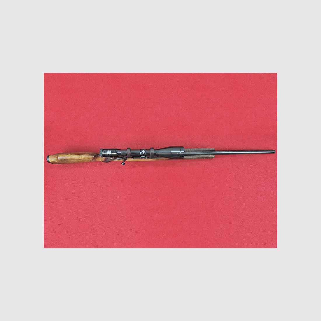 Krico	 .222 Rem. Einzellader Büchse inkl. ZF Zeiss Diavari-ZA 2,5-10x52
