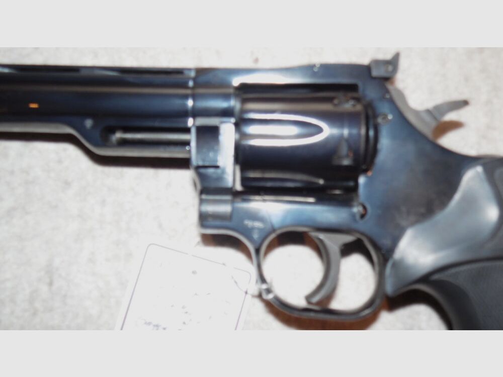 Dan Wesson