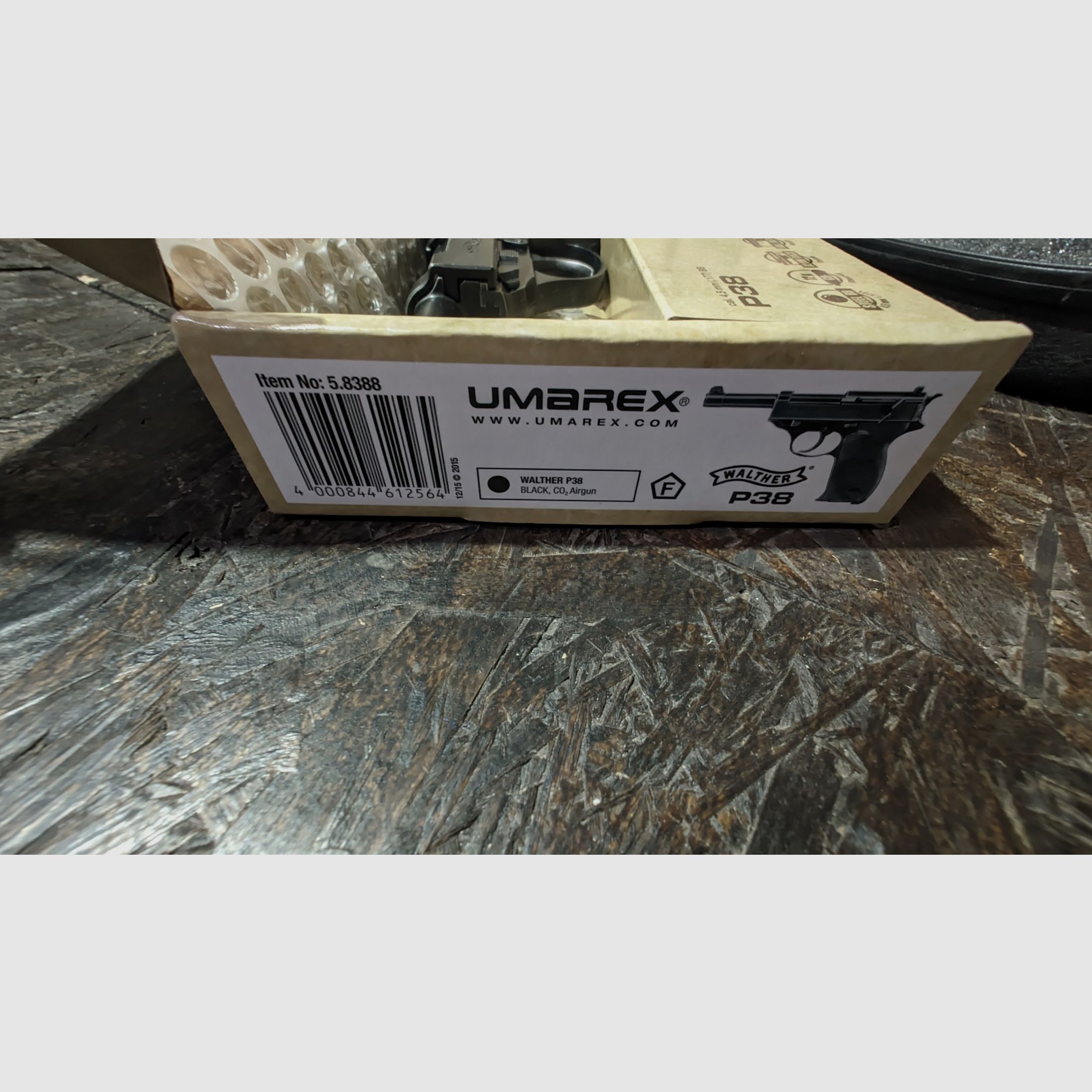 Umarex Legends Walther P38 4,5 mm (.177) BB, CO₂, < 3,0 J nowy, zdjęcie 4 z 5