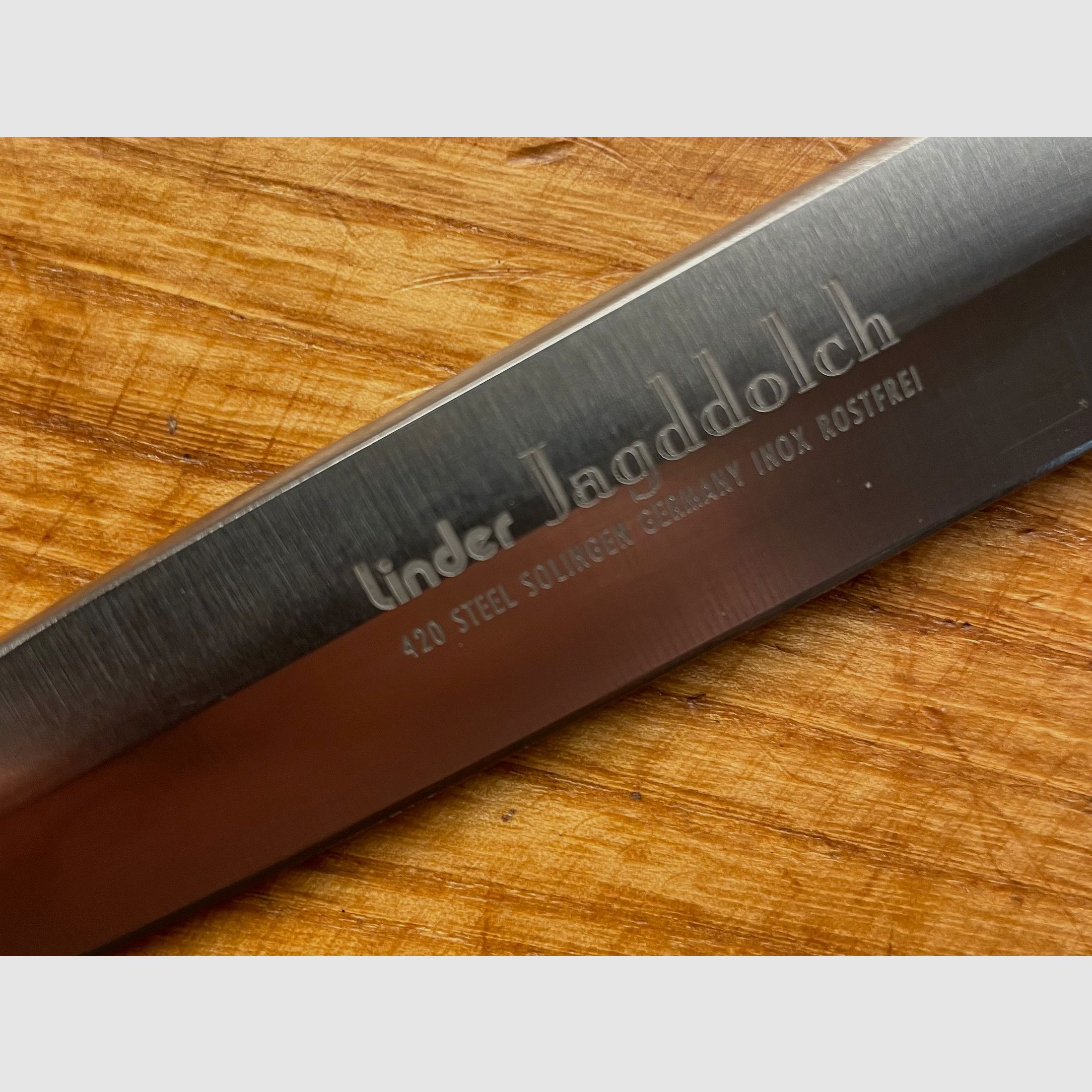 Linder hunting dagger new condition TOP