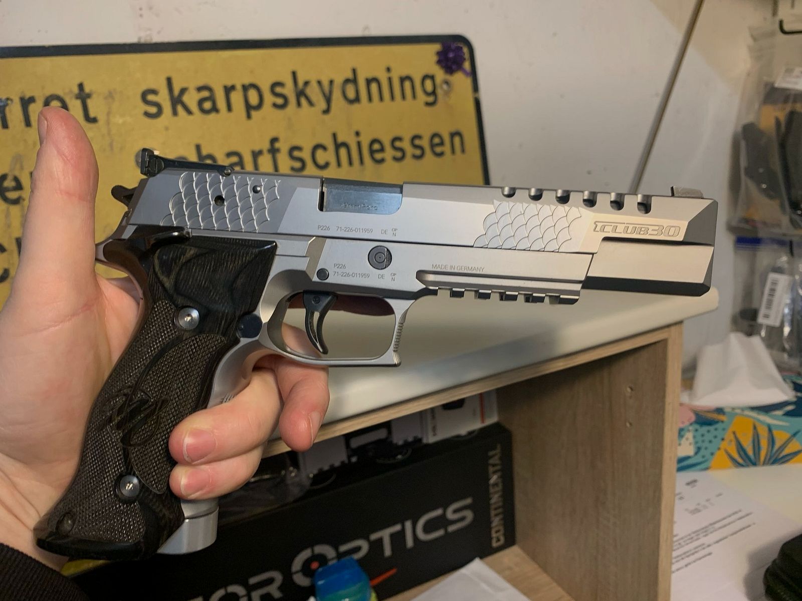 Sig Sauer P226 X-Six  CLUB30 - neuwertig