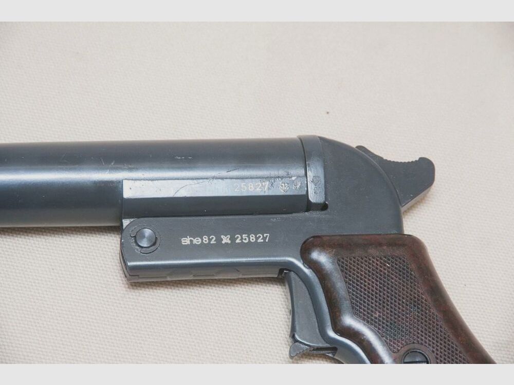 pistolet de signalisation calibre 4 26,5mm