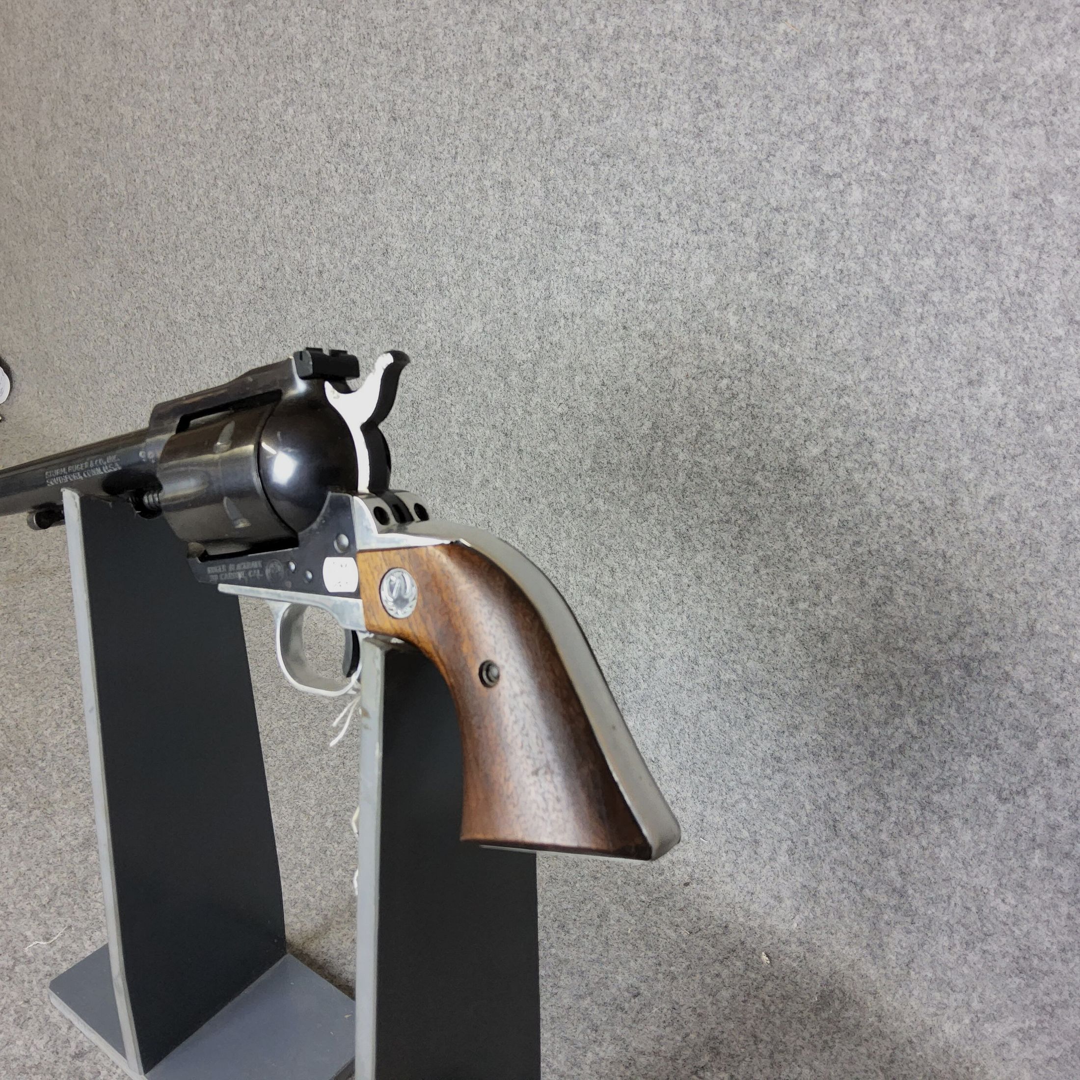 Ruger	 Blacckhawk