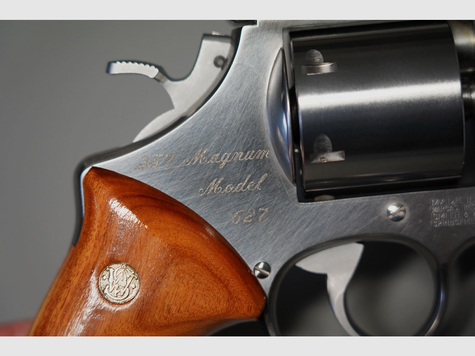 Smith & Wesson Model 627-0, kal. 357 Mag., w doskonałym stanie,