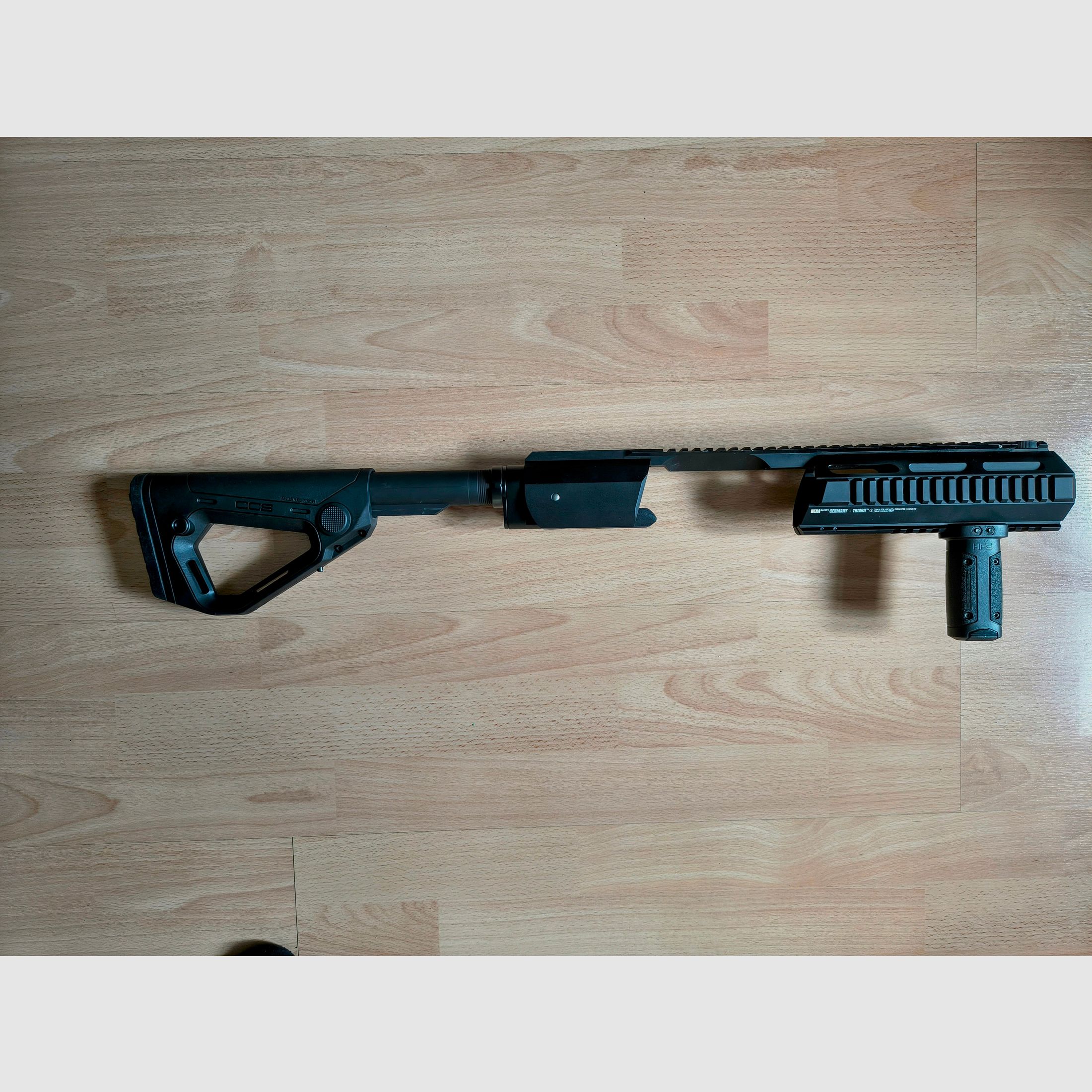 Anschlagschaft Hera Arms Triarii für Shadow2, neuwertig, mit Schiebeschaft