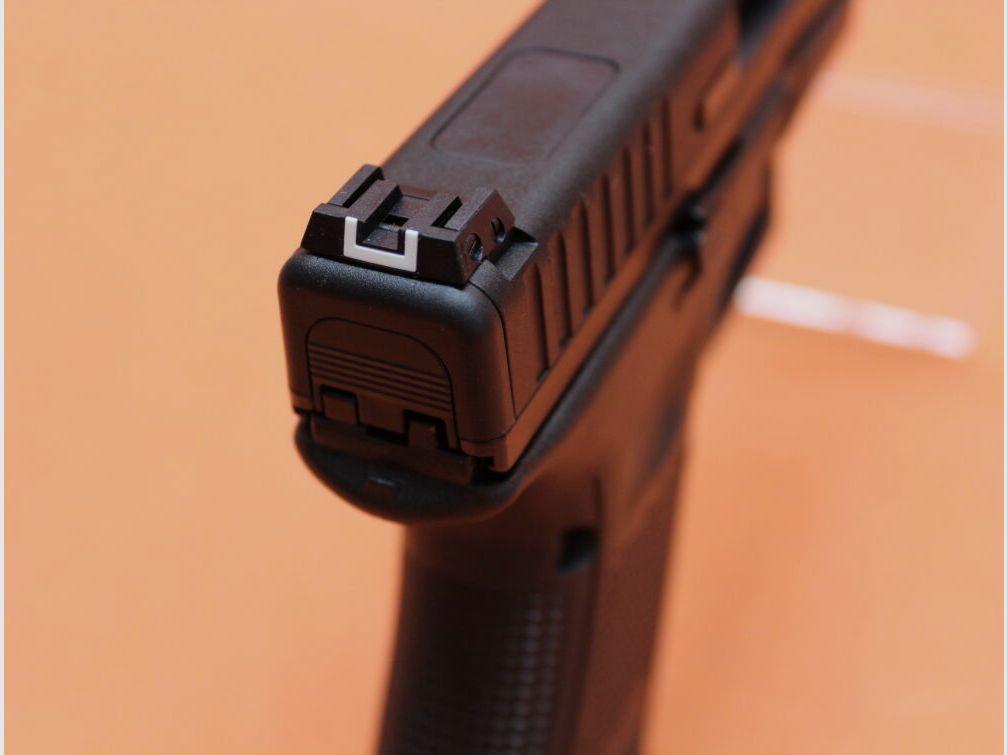Glock Ha.Pistol .22lr Glock 44 Gen5 Gen5 102mm barrel/ spare magazine (.22L.R./ .22lfb)