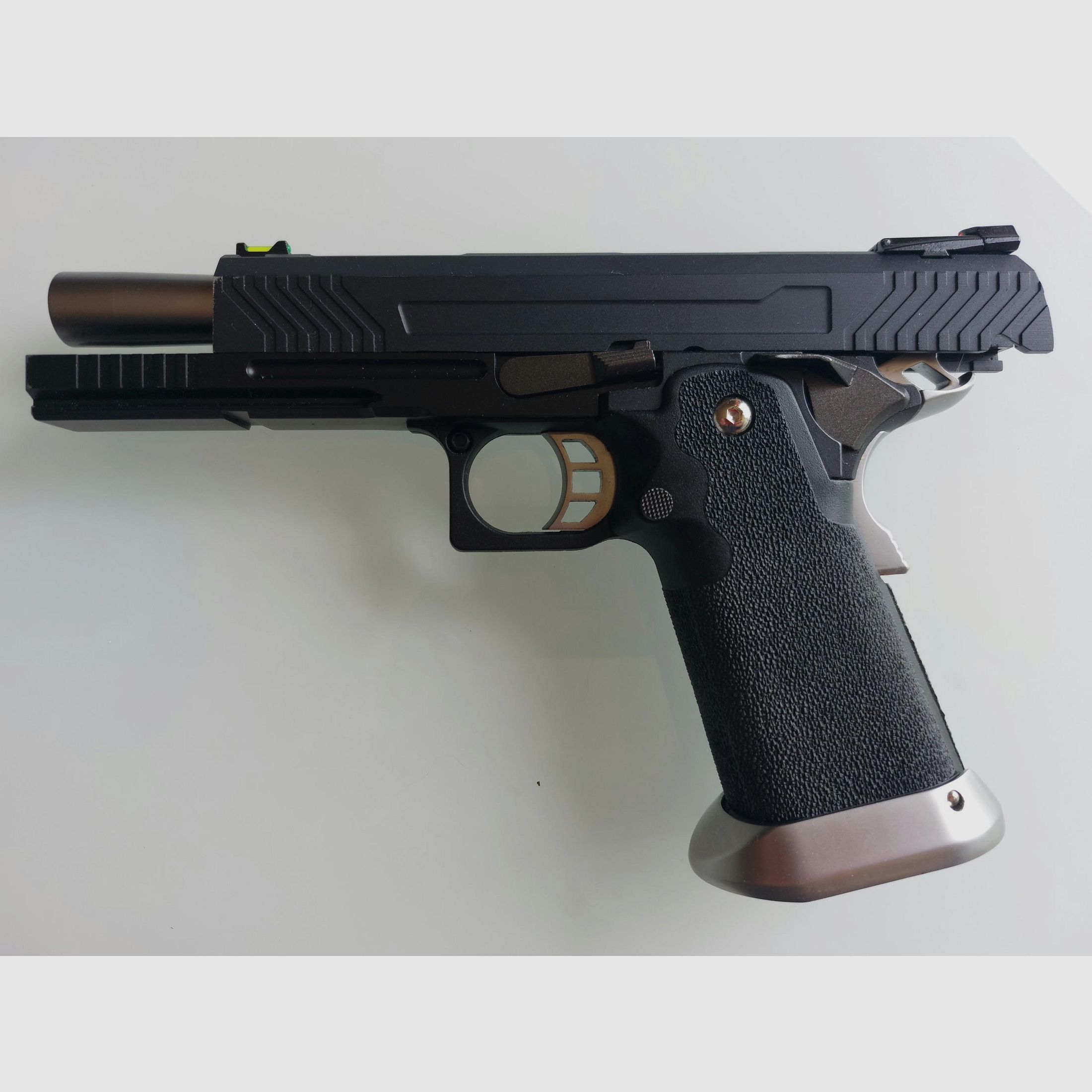 HI-CAPA 5.1 GROOVES 6mmBB, GBB