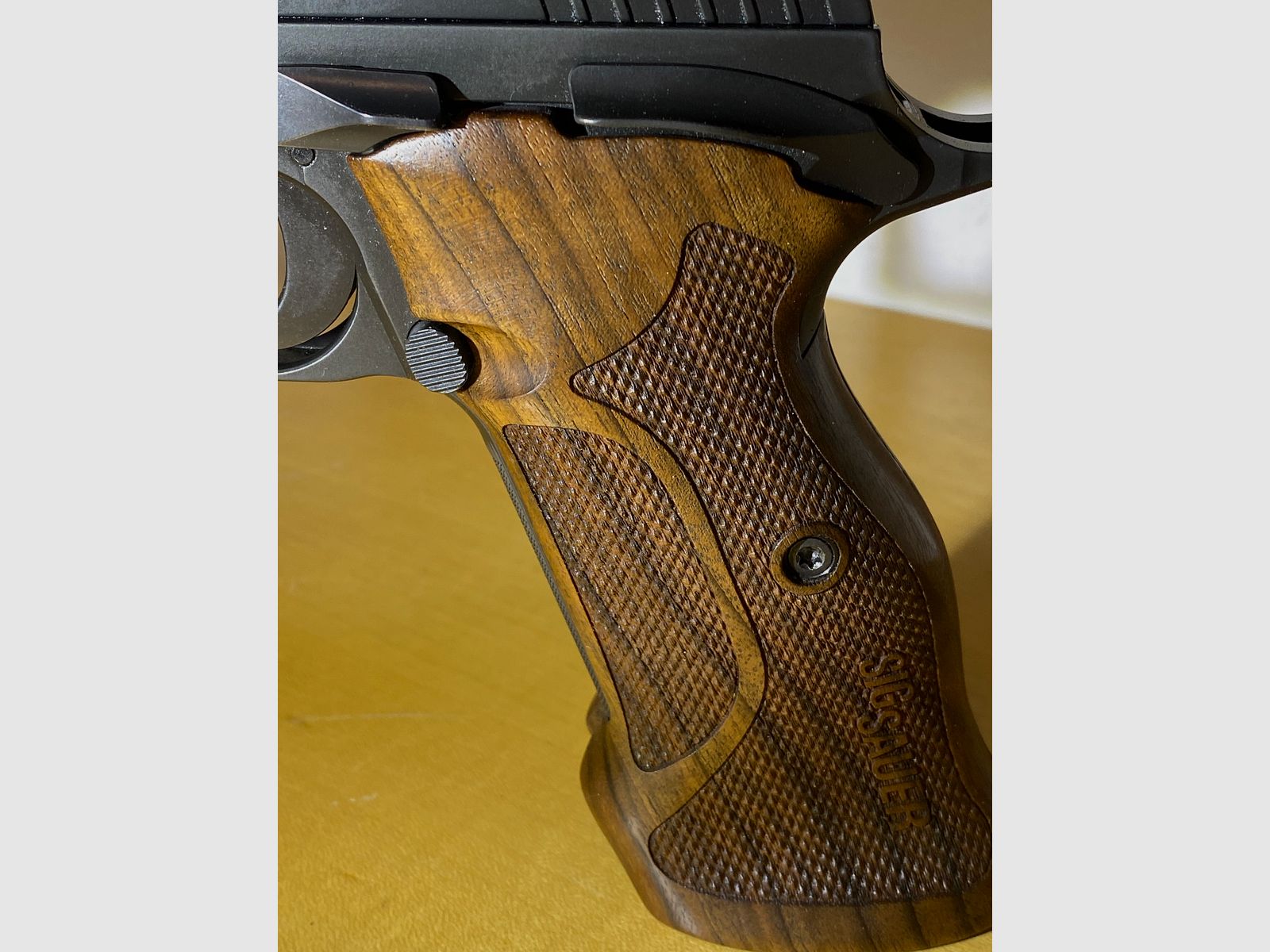 Sig Sauer P210 Target, 9mm Luger, Top Zustand, -Schnäppchen-