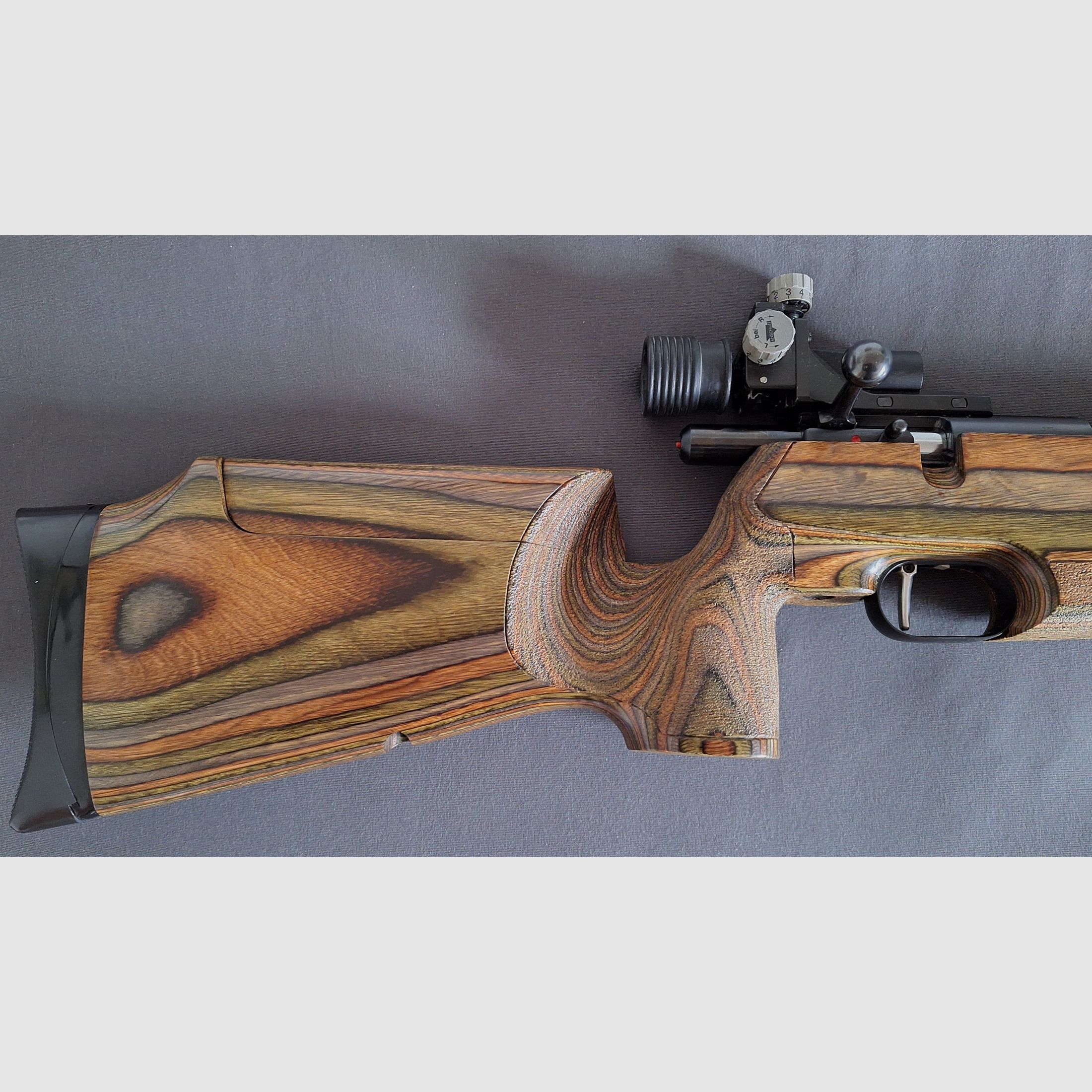 Incense / HW660M single-shot rifle .22 LfB (lr) with optics for sale.