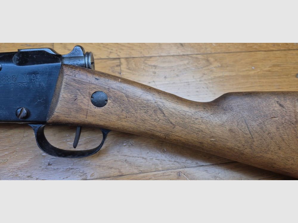 Raro Moschetto Lebel 1886-93 R35 – Cal. 8×51 Lebel – Canne di Châtellerault del 1939 – Arma in eccellenti condizioni – Meccanica molto buona – Canne a specchio – Categoria D – TBE+, immagine 25 di 30