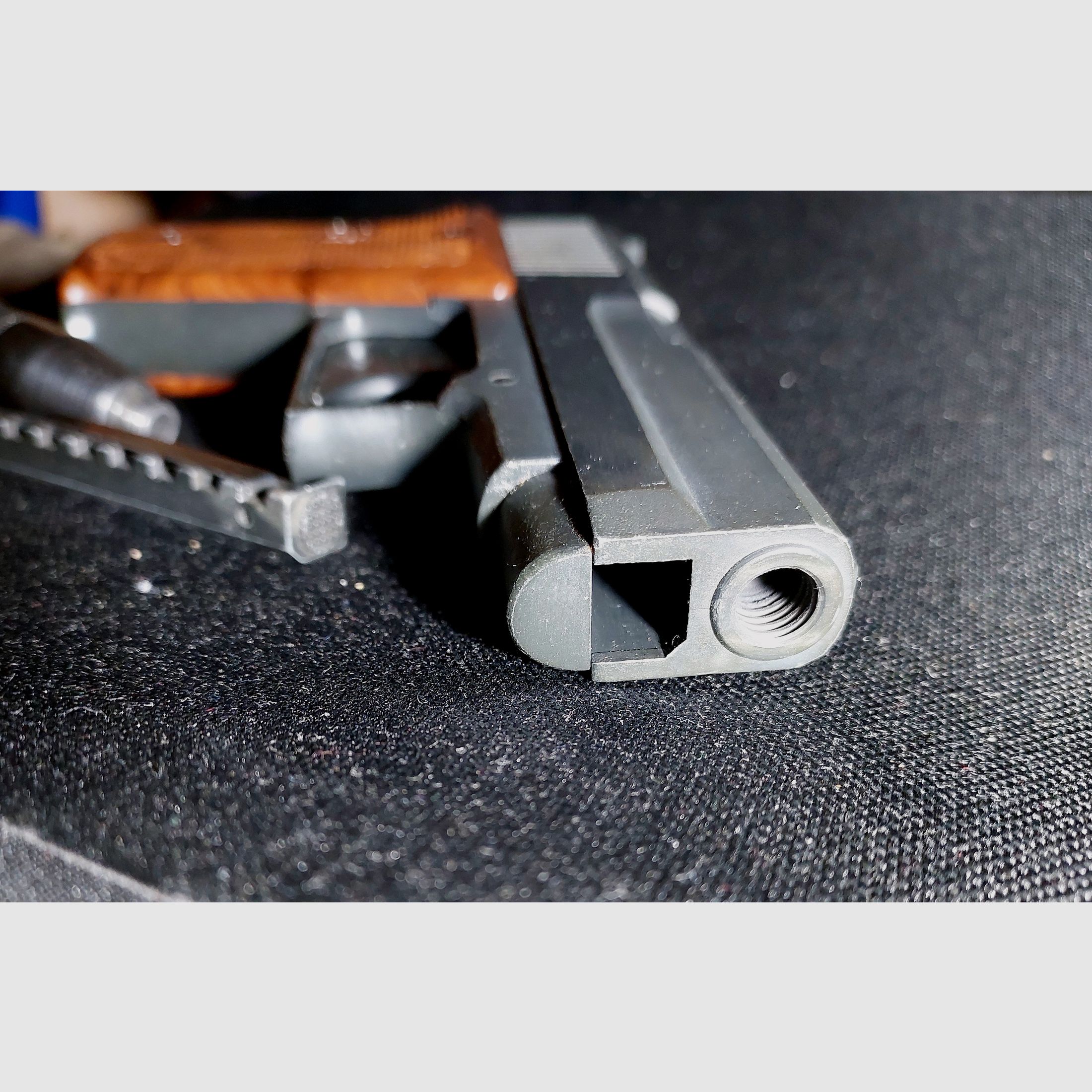 Röhm RG300 (RG 300) schreckschusspistool kal. 6mm Flobert (PTB 327)