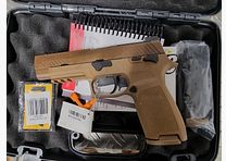 <SIG Sauer P320 M17 9mm Luger>