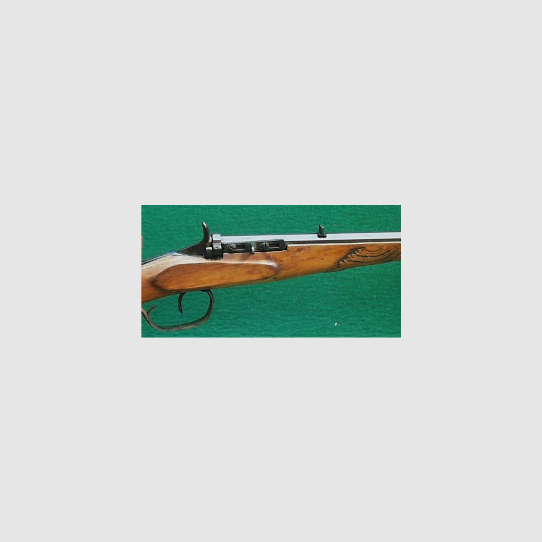 LH single-shot shotgun