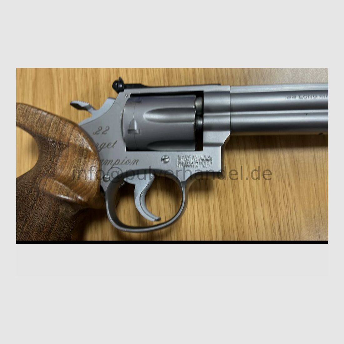 Smith & Wesson 617 stainless .22lr