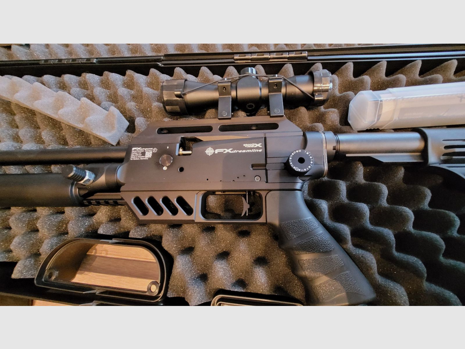 Luftgewehr FX Dreamline Tactical F-Serie 4.5mm 7,5j. mit Hinterschaft SET, Bild 6 von 13
