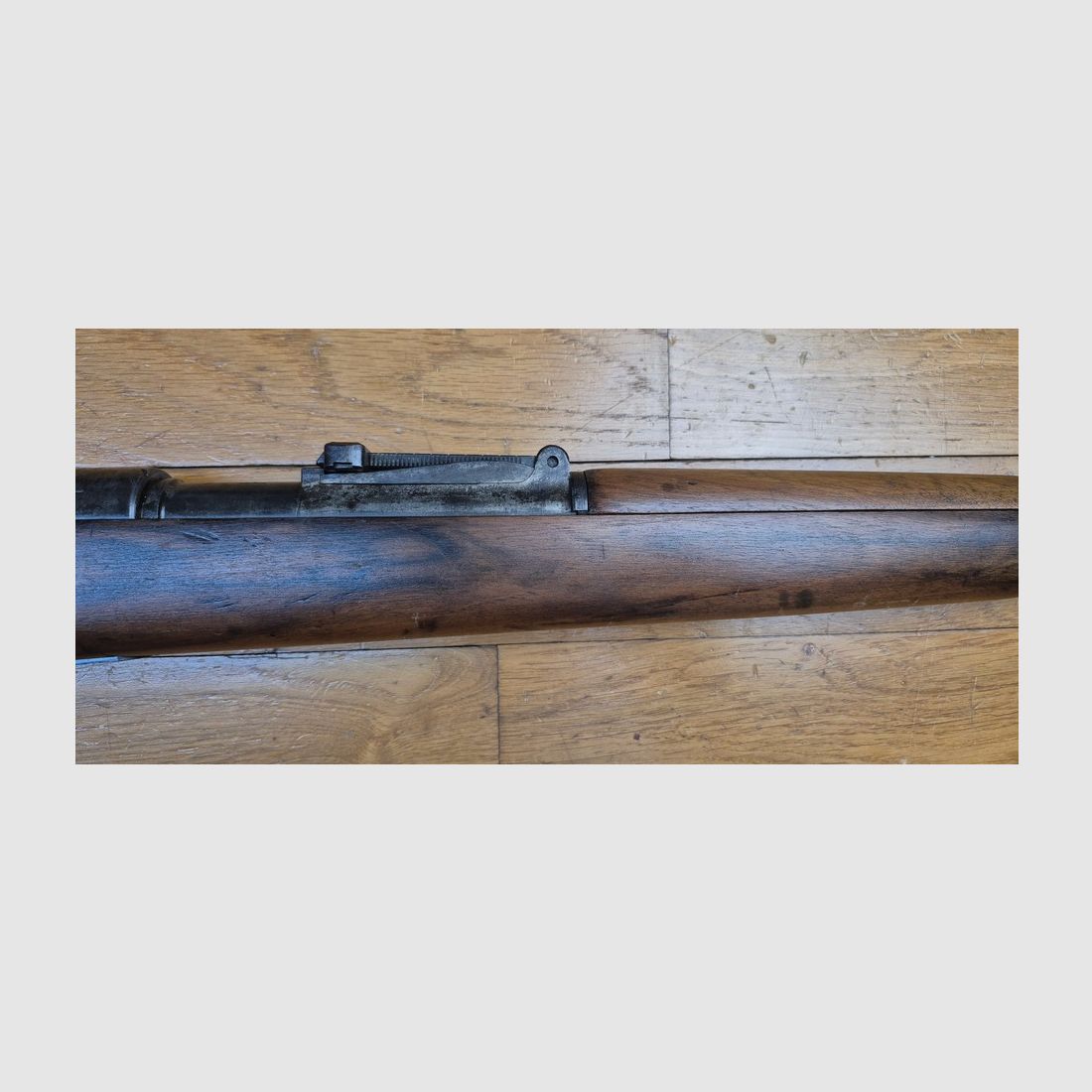 Beautiful K98 rifle – Third Reich period – Code BYF 43 – Manufactured by Mauser Oberndorf in 1943 – Mono-numbered – Superb mechanical condition – Repaired stock – Nice barrel – Very nice rifling – Beautiful weapon 100% period – TBE, image 7 of 34