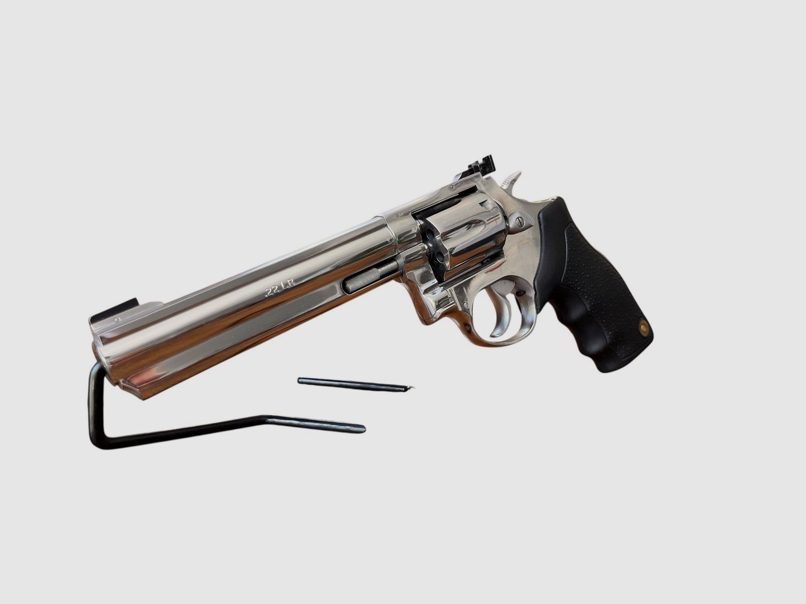 Rewolwer Taurus Euro Champion kal .22lr | Precyzja do Tarczy, zdjęcie 1 z 8