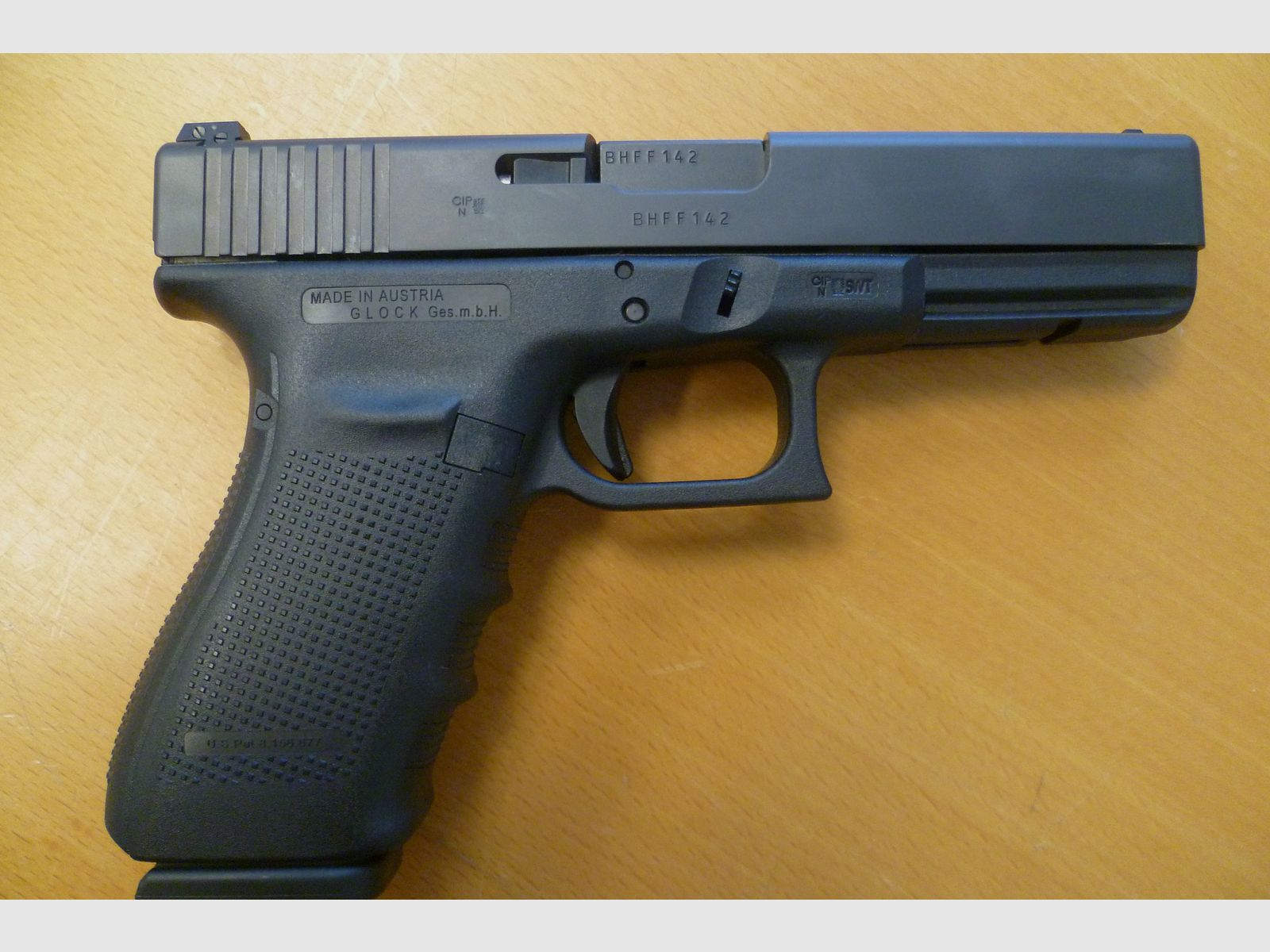 Pistole Glock 21 Gen 4 .45 Auto