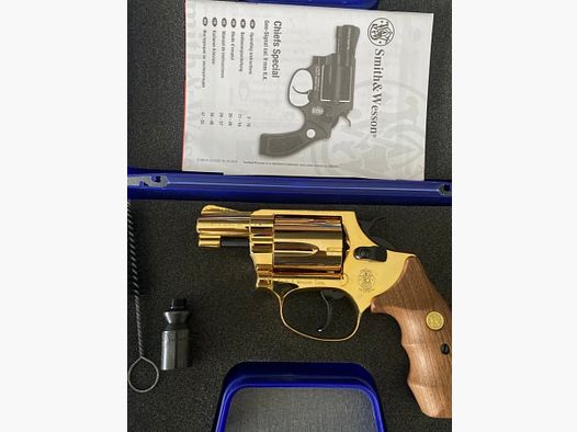 Smith & Wesson Schreckschuss Revolver Chiefs Special Neu