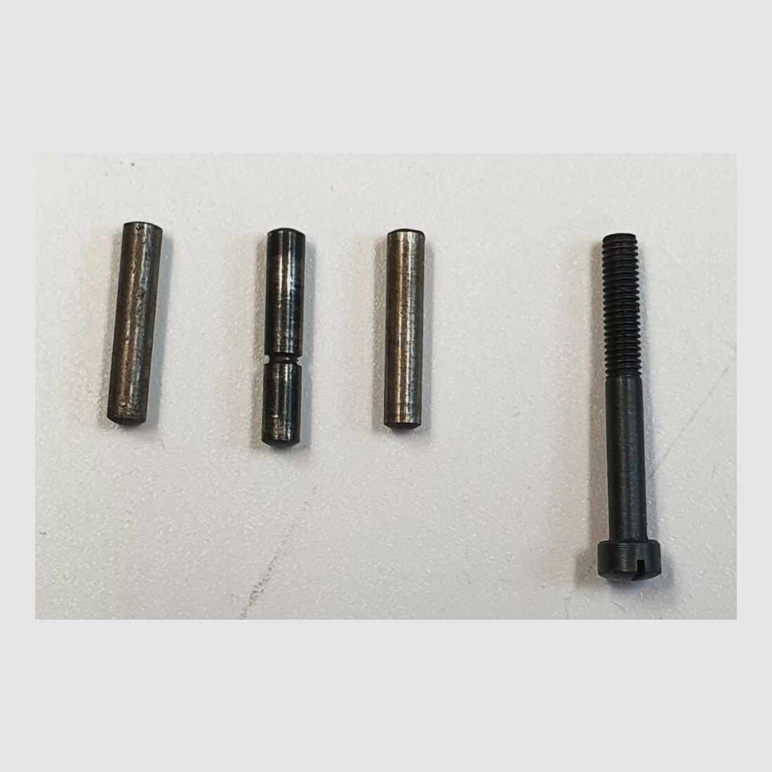 FEG Ensemble de Pièces Libres Pistolet Wallam 48 - cal. 9mm court
