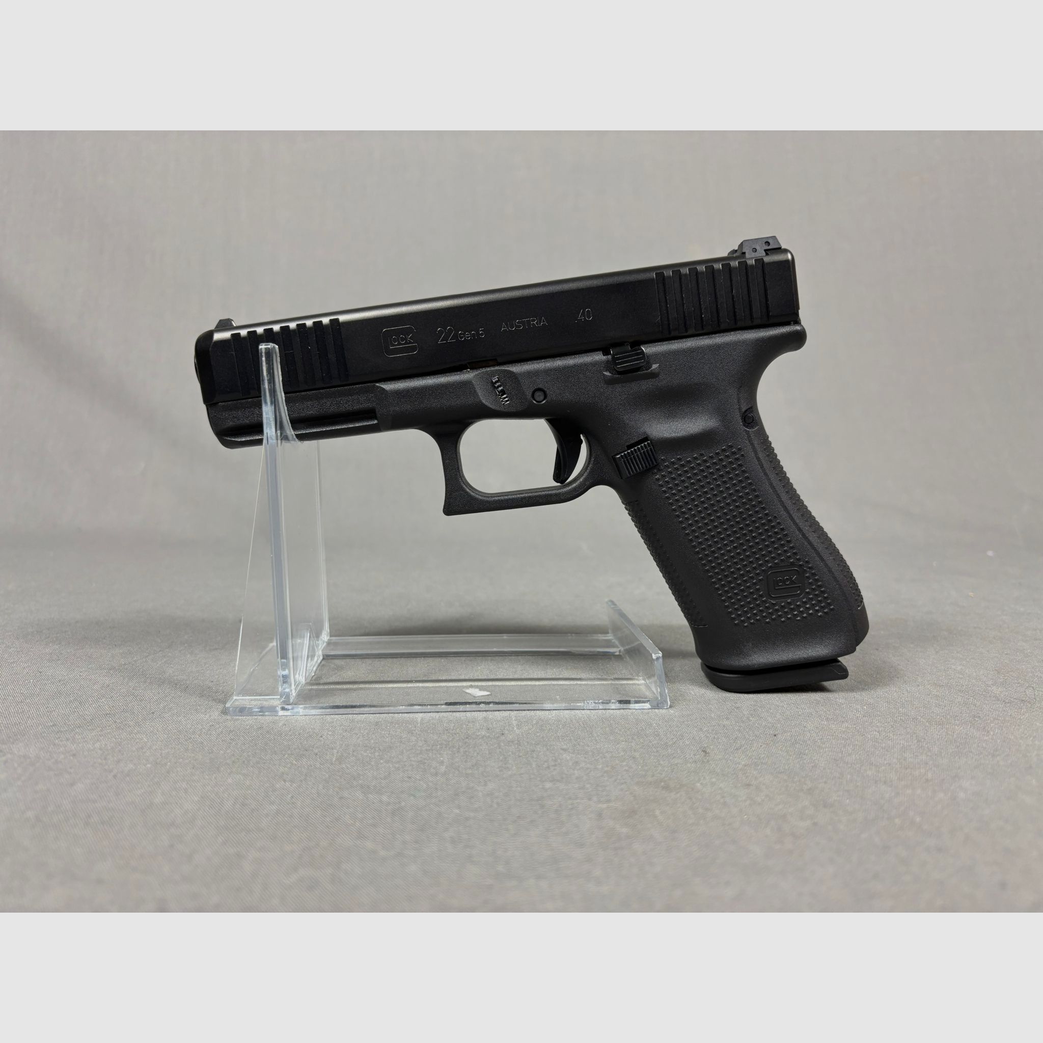 Glock 22 Gen. 5 in  .40S&W 