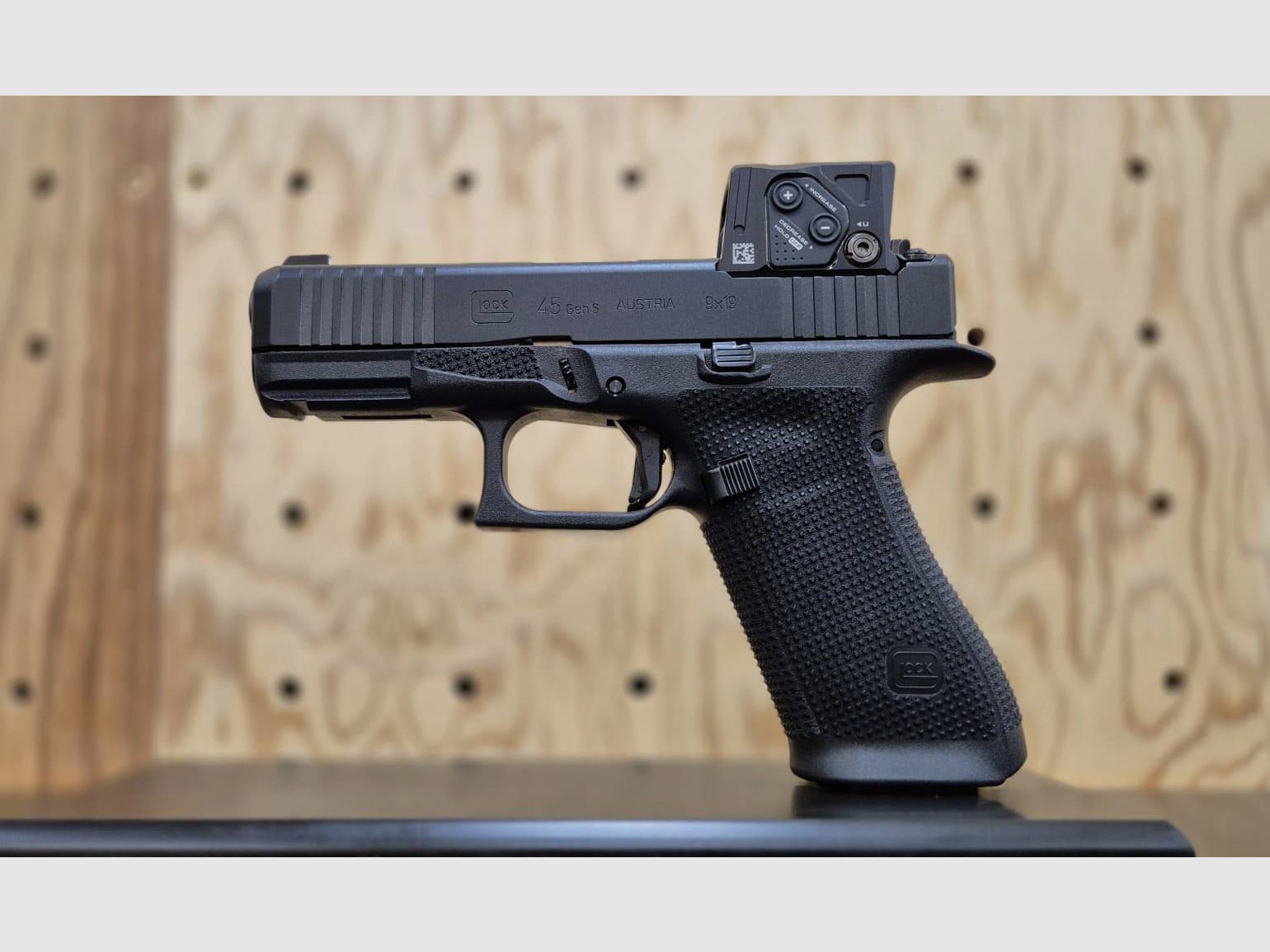 GLOCK G45 Generation 6 A-CUT Aimpoint COA Combo FS, image 2 of 55