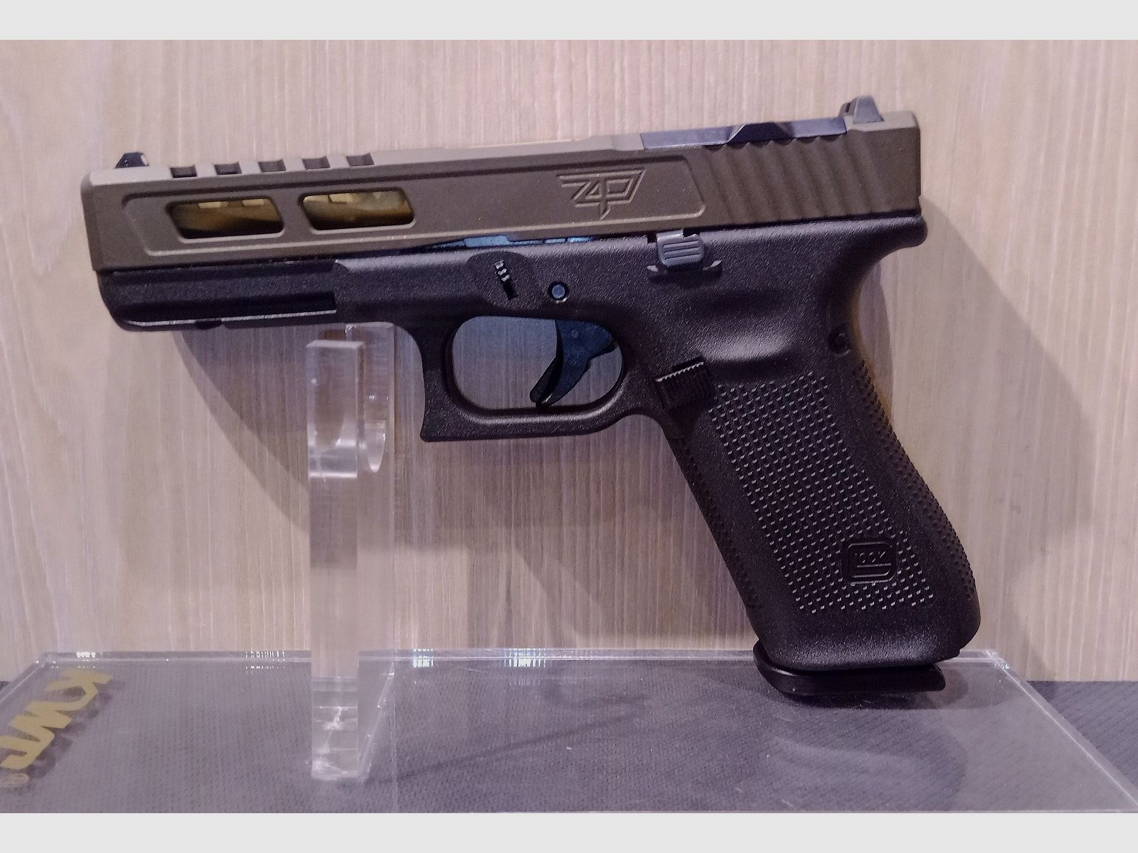GLOCK ZAFFIRI CUSTOM 17 GEN 5 ZPS.2 KAL 9X19, afbeelding 3 van 7