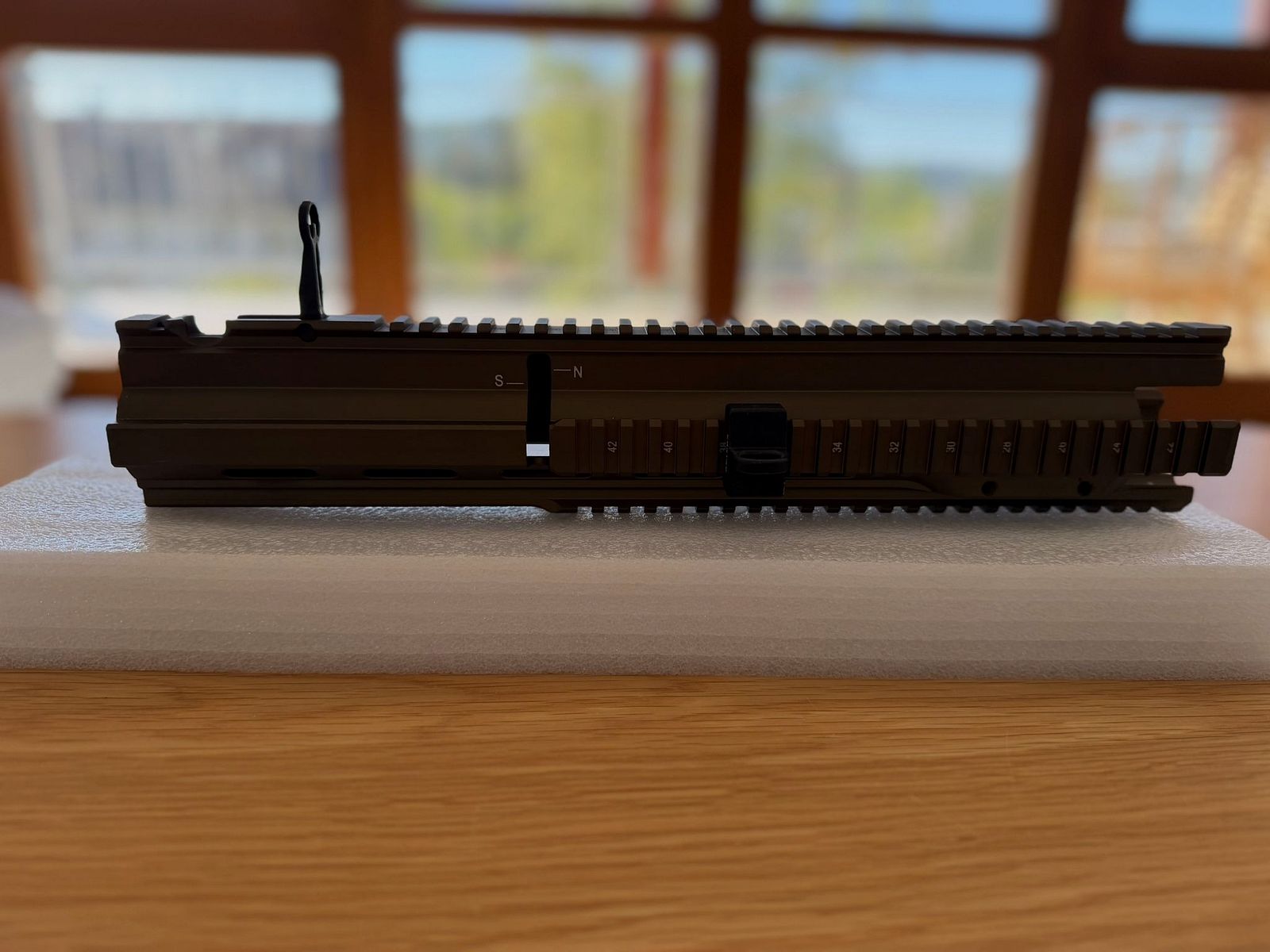 Heckler & Koch Picatinny Handschutz G28 Lang mit Korn RAL8000