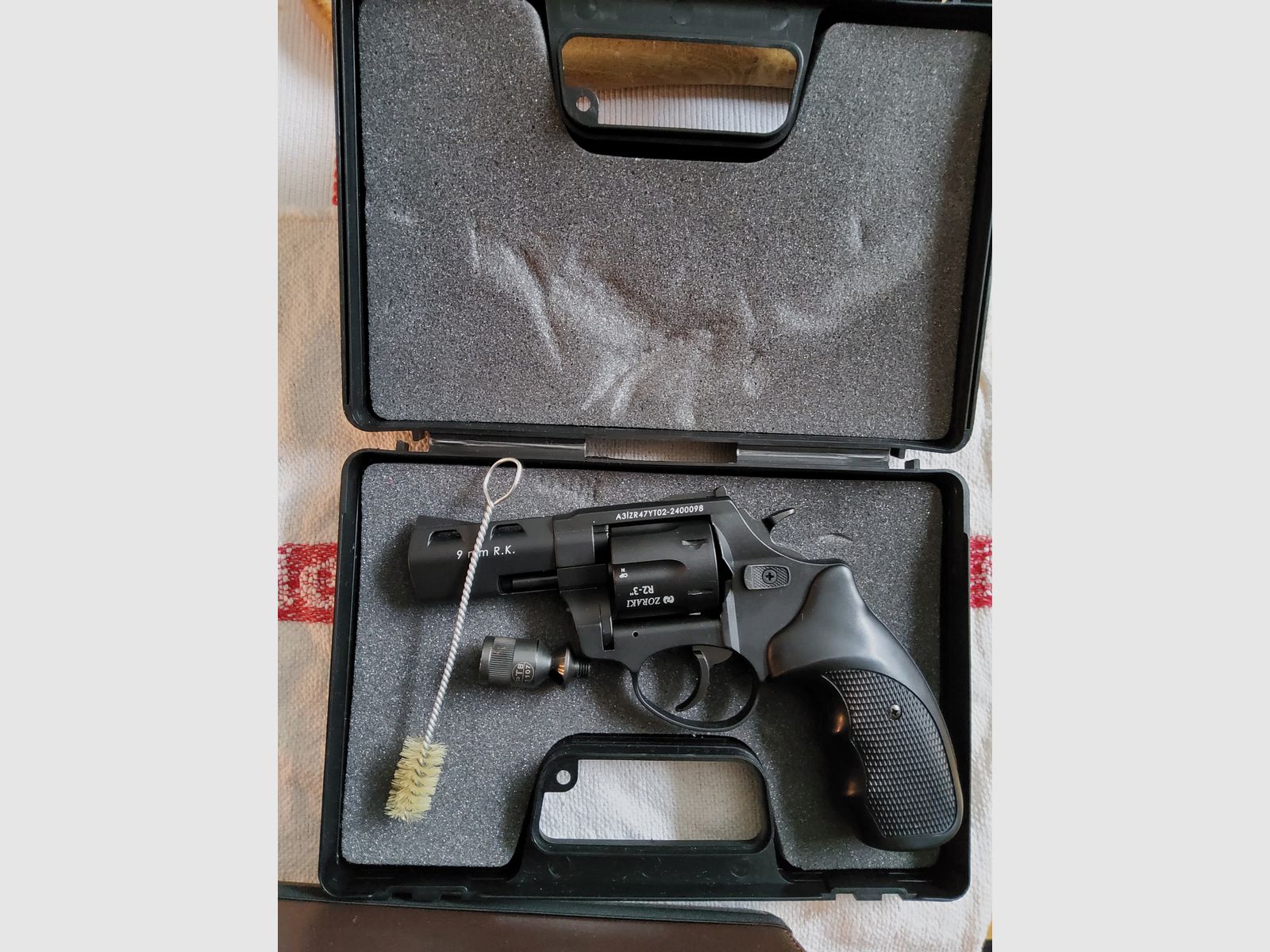 Zoraki R2 3'' Schreckschussrevolver 9 mm R.K. absolut neuwertig incl. Munition 