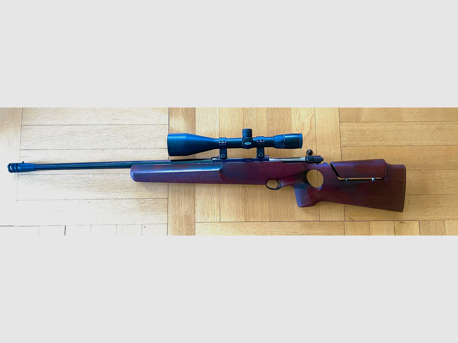 Kongsberg 393 met ZF Weaver 5-25x56mm scope