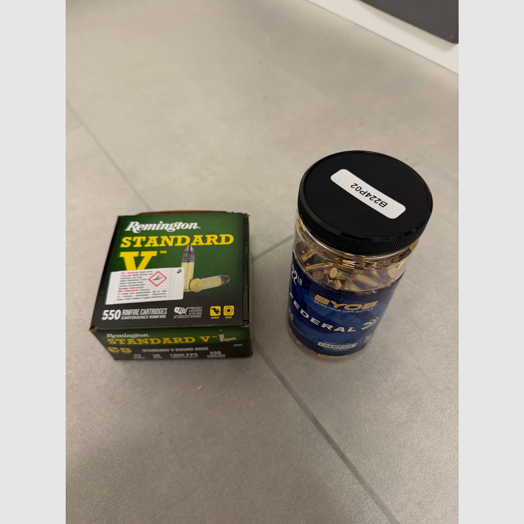 925 strzałów .22 Remington Standard V & Federal CPHP
