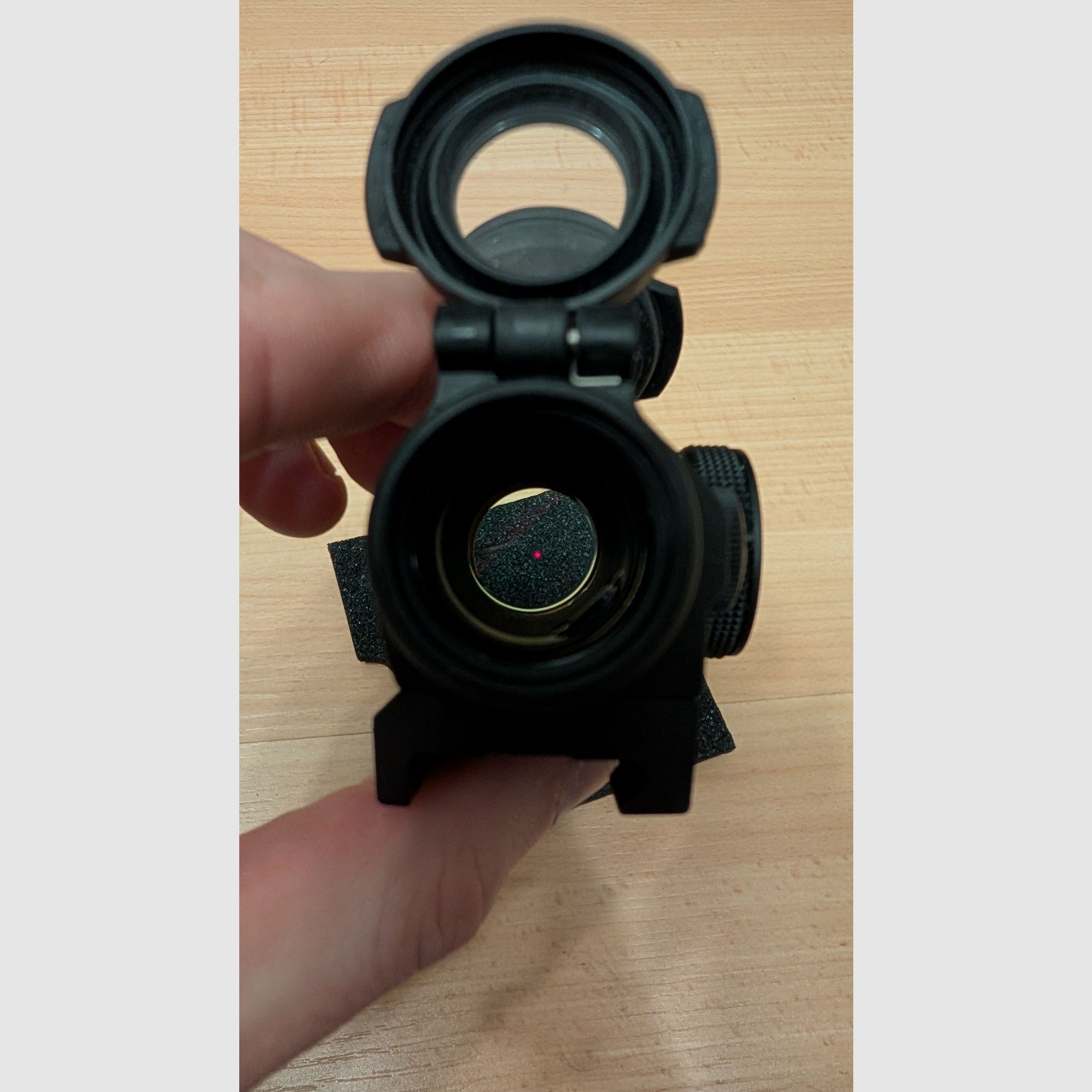 Aimpoint Micro H2 mit Picatinny Montage - Wie Neu