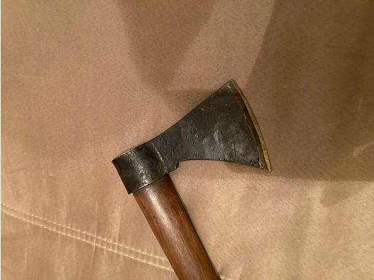 Invoer Axt en Sachs Messer