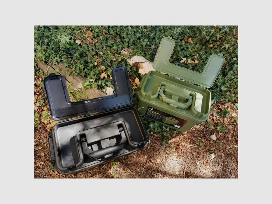 Box / ammunition box with inner bottom - 38 x 19 x 24cm, olive - splash-proof + lockable, impact-resistant plastic