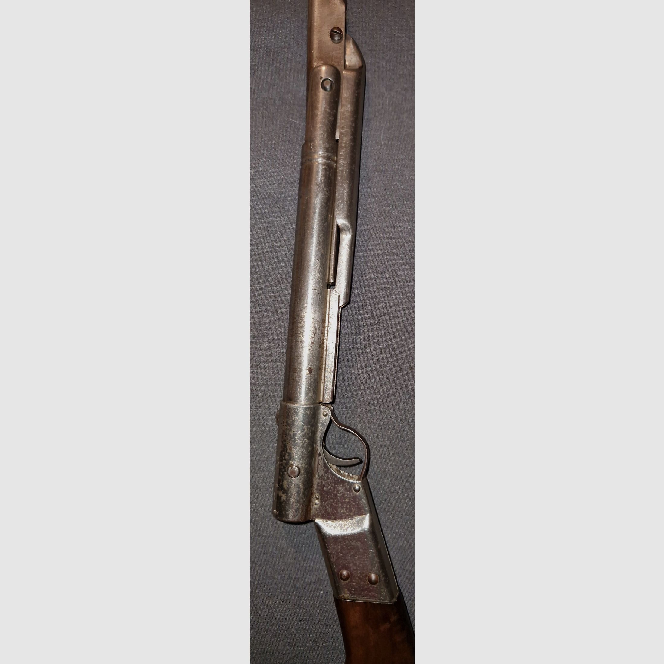 DIANA MOD 20 / 4.5mm / DDR VEB AIR RIFLE VERY GOOD POWER / LITTLE SURFACE RUST / VERY RARE / DEFECTIVE ( NO.33 ) ------>! READ DESCRIPTION ! <------