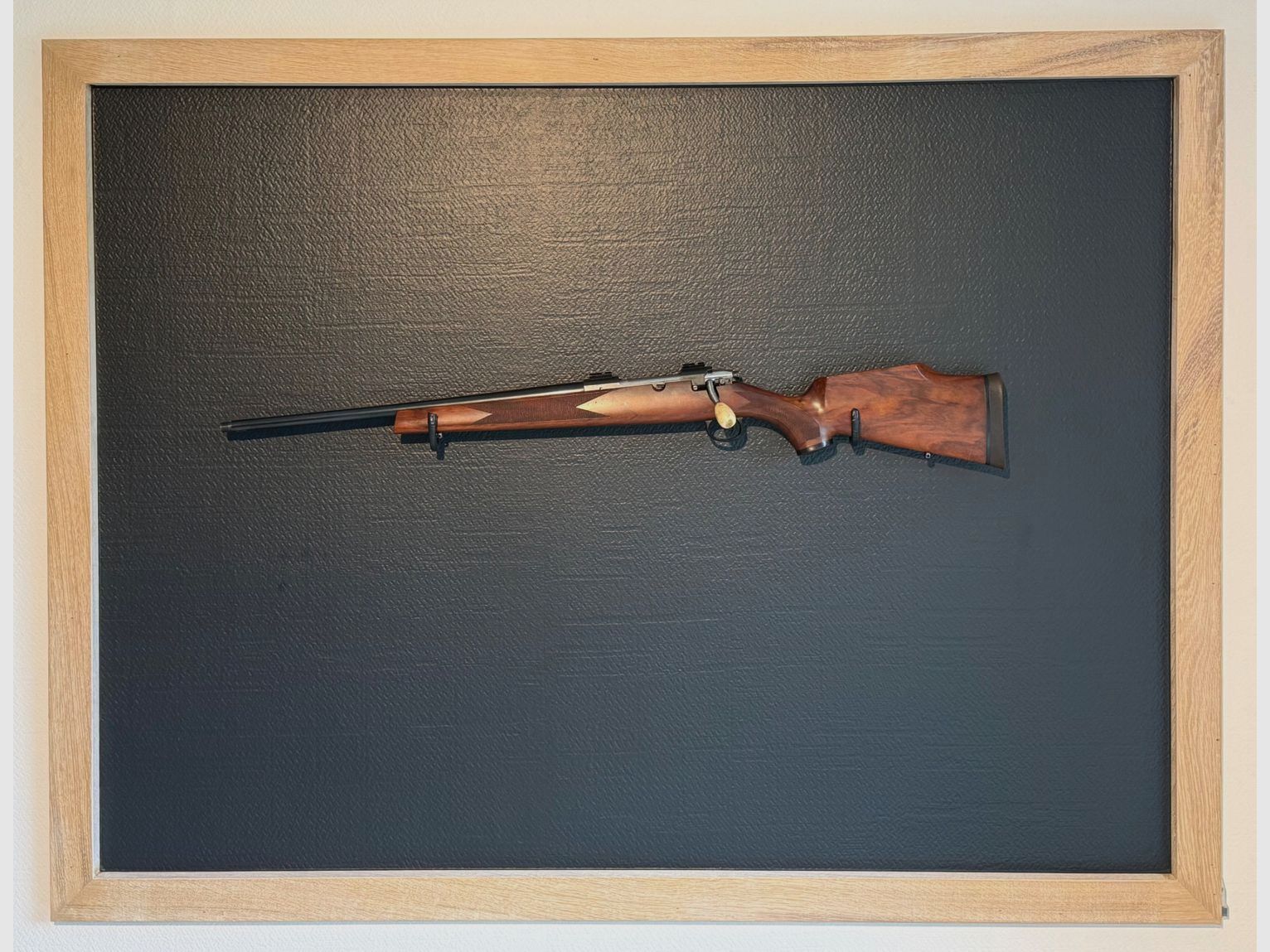 Schöne Linkswaffe: Varberger 757 Kal. 30-06 mit M14x1 Wenig Preis- Viel Leistung!