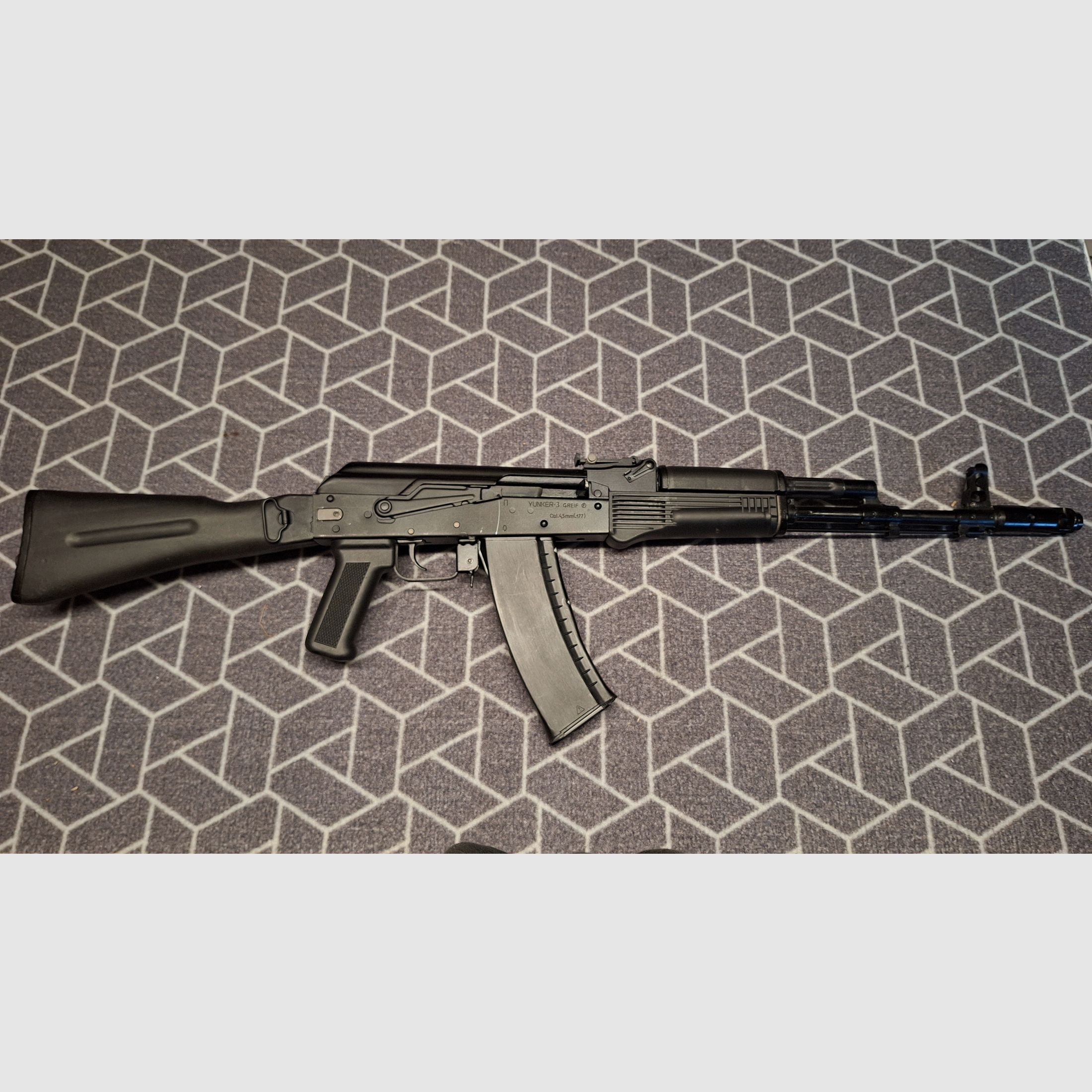 Original AK74M CO2 4.5mm Yunker full steel Kalashnikov - NEW!