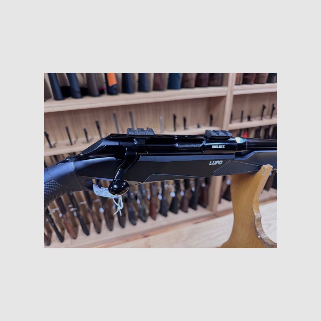 Benelli Lupo Composite 300 Win Mag usado, imagen 5 de 7