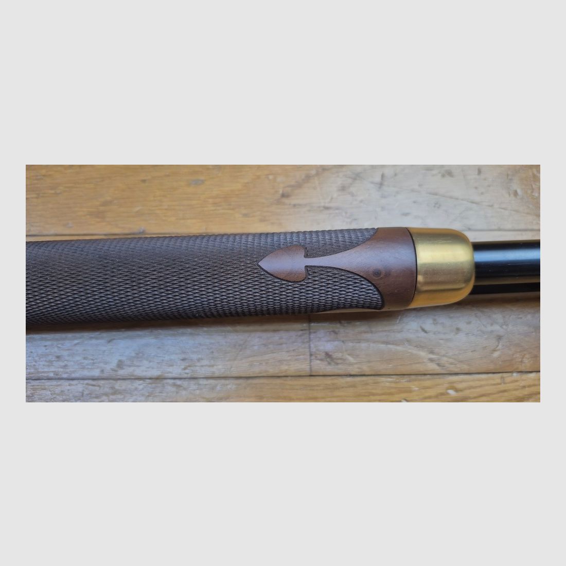 Winchester commémo « Oliver F. Winchester » OFW 1894 – 19.999 ex. – Quadrillages superbes – 38-55Win – Jamais tiré – Boite d&rsquo;origine et boite vide de munitions au modèle – État TBE+++, image 19 sur 41