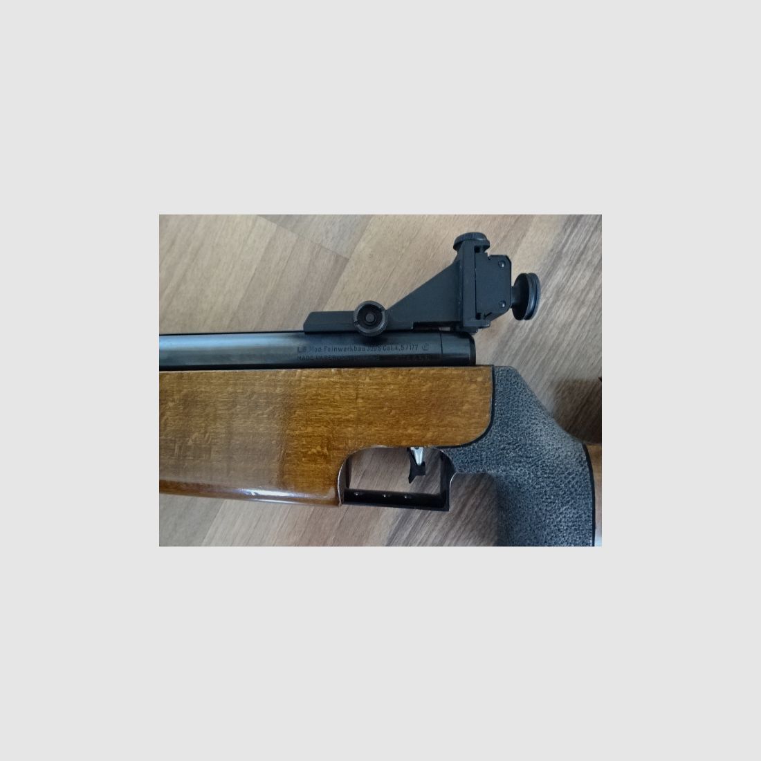 Feinwerkbau 300 S Junior - Match Luftgewehr für Rechtsschützen