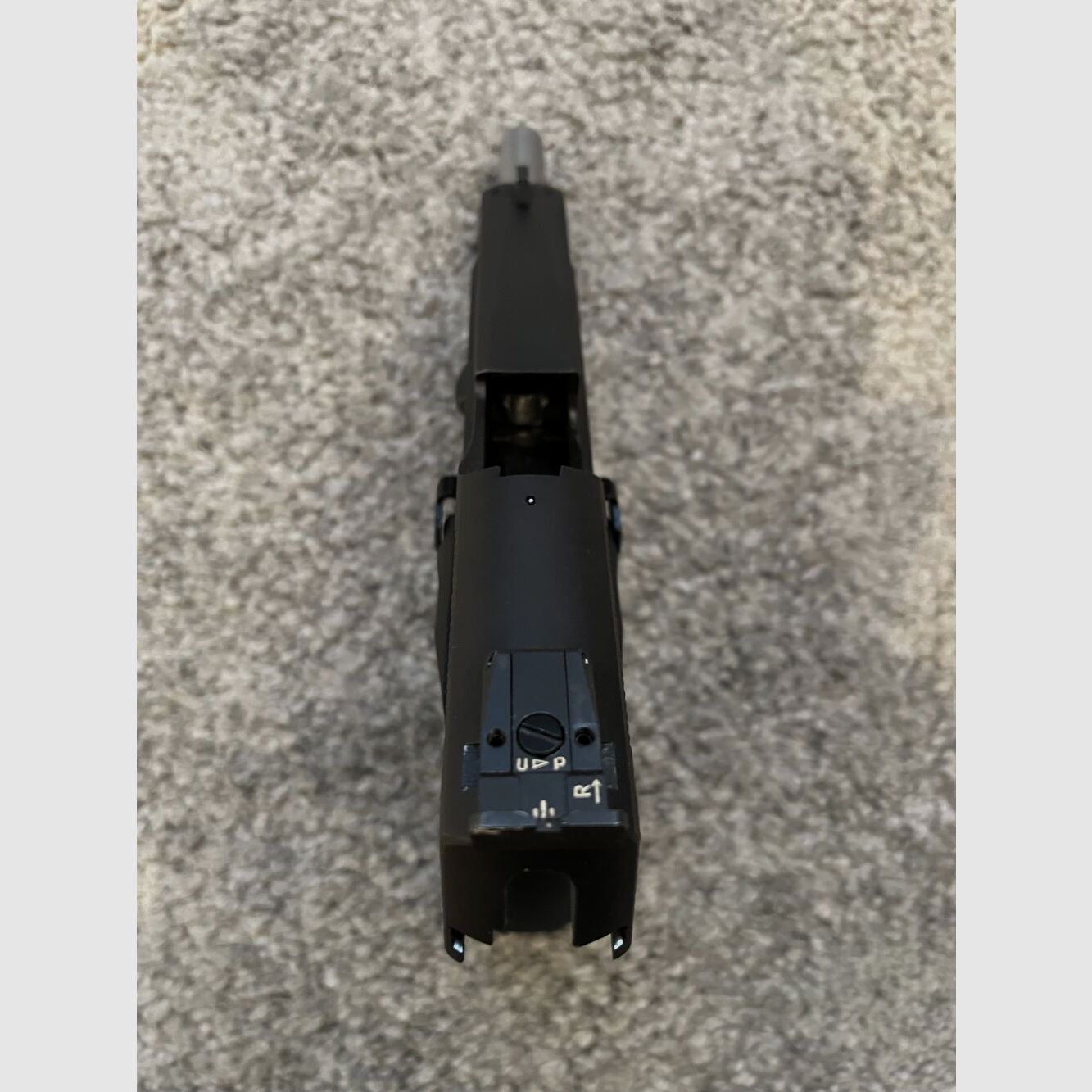 Cz Crevna Zastava/ 99 / Sig Sauer 220