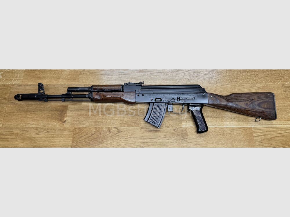 Kalashnikov USA KR103 avec crosse fixe 7,62x39 - version rétro MGBs système AK47 AKM AK74 version civile AK103 - canon chromé dur