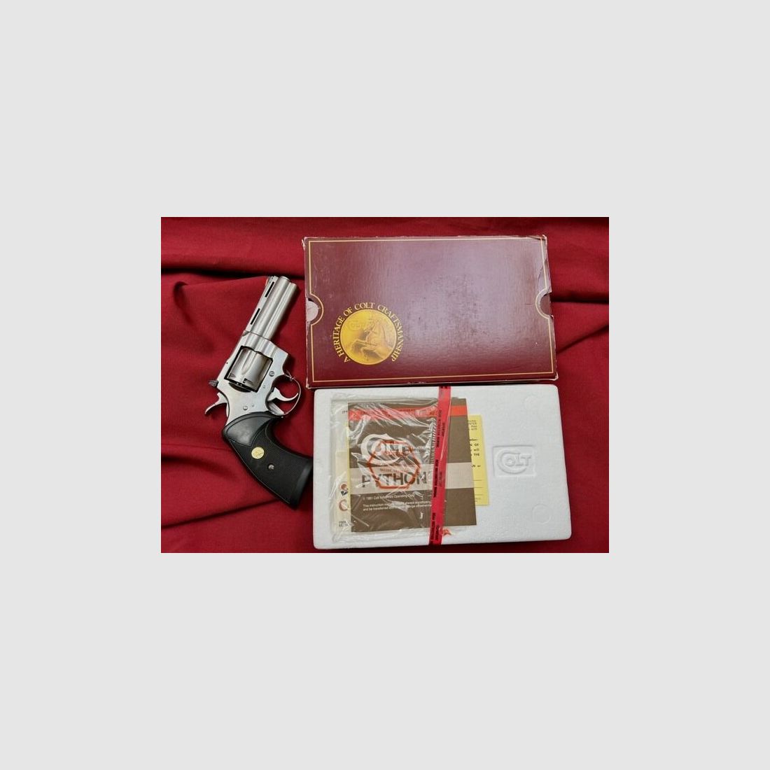 Kommissionen Rev. COLT Python Stainl. 4''