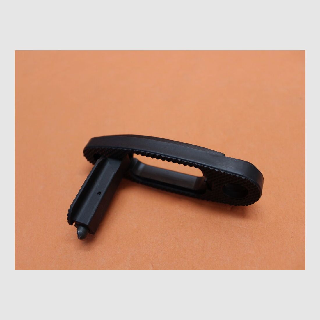 DPMS AR-15: Buttplate Assembly DPMS Kolbenkappe komplett mit Klappe/Riemenbügel/Schraube