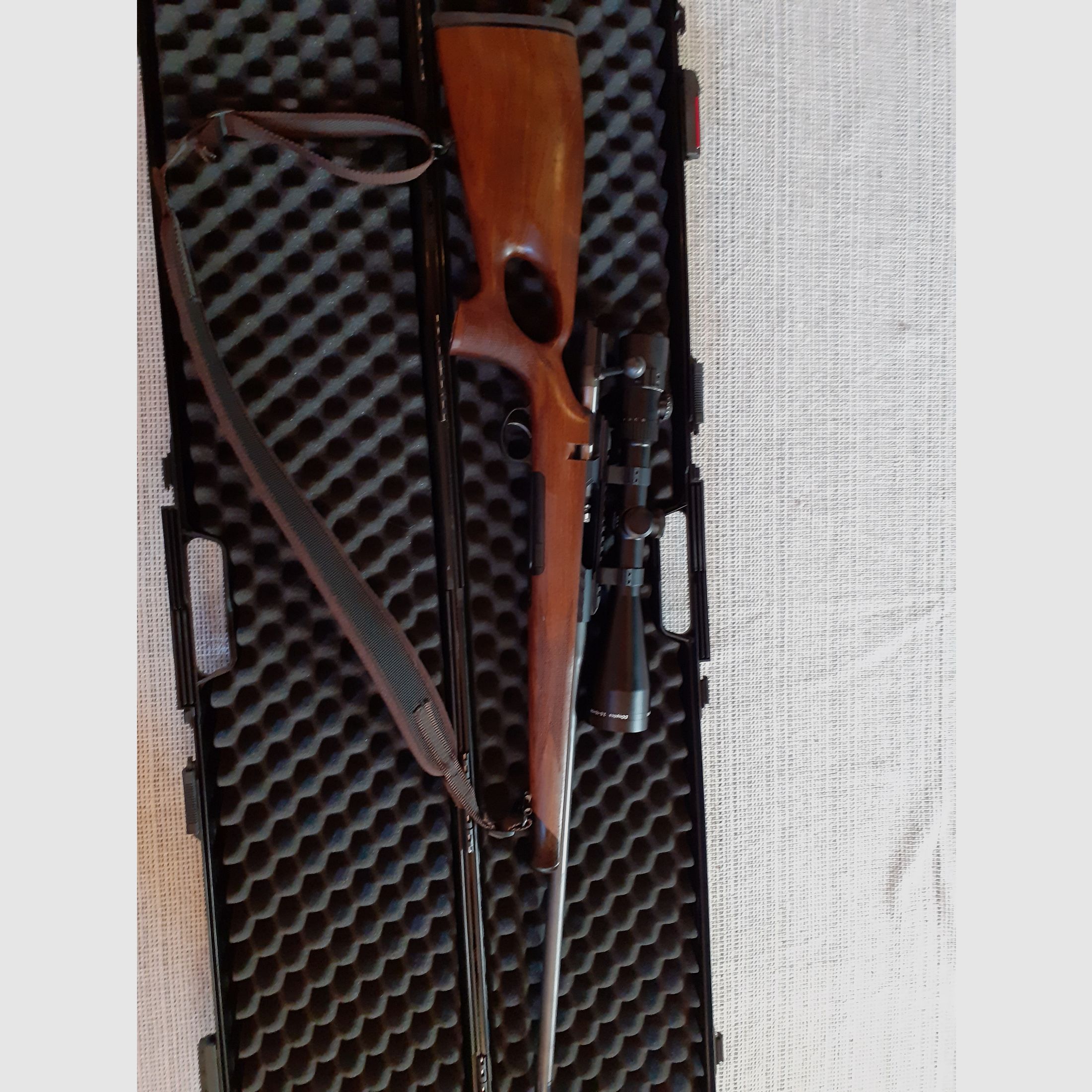 Rößler Signature Titan 6 herhalingsgeweer met doorlopend loop