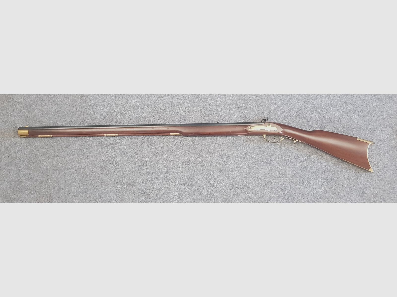 Vorderlader Pedersoli  Perkussions Büchse Rifle Armi Sport - Italy Kentuckian im Kaliber .45 Gewehr 