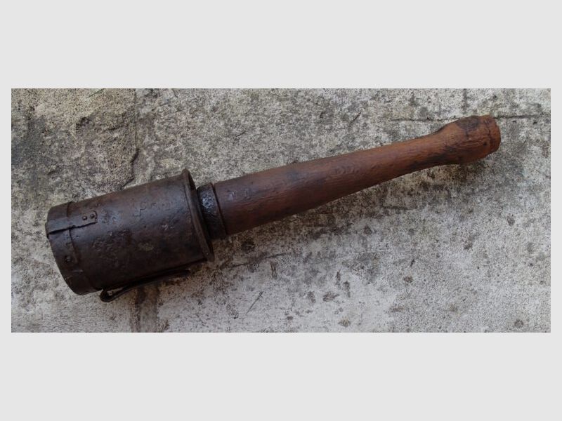 Originele Deko Stielhandgranaat 16 uit Wk1